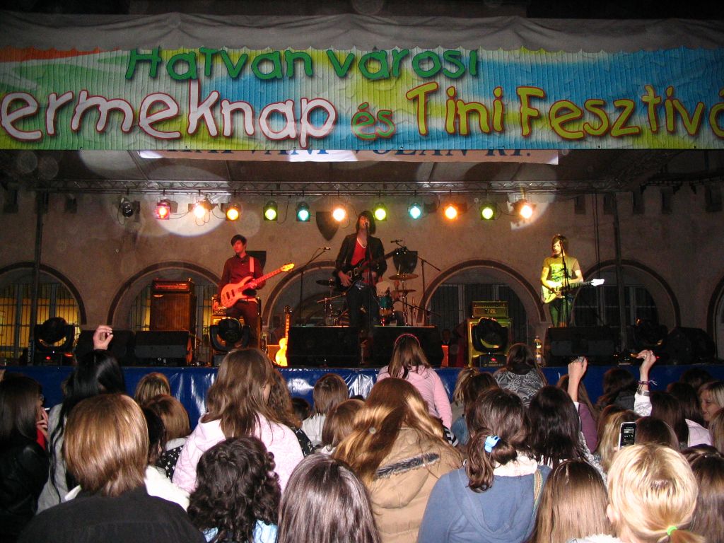 Anti Fitness Club Gyereknapi élő koncert hangisítása