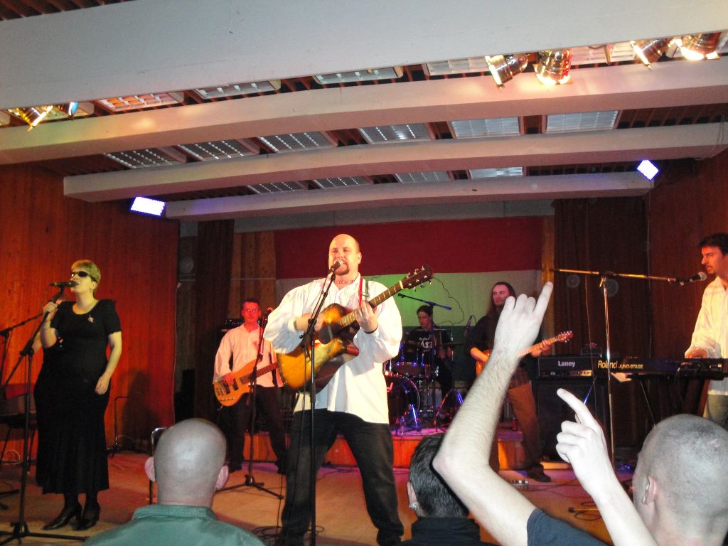 Jászmagyarok Jászmagyarok zenekar lemezbemutató élő koncert hangosítás 2010